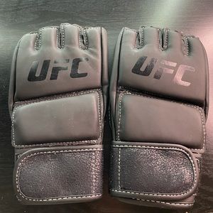 UFC GLOVES